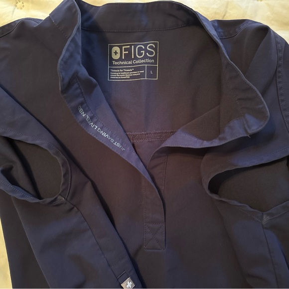 FIGS: Rafaela Oversized Scrub Top - Picture 3 of 5